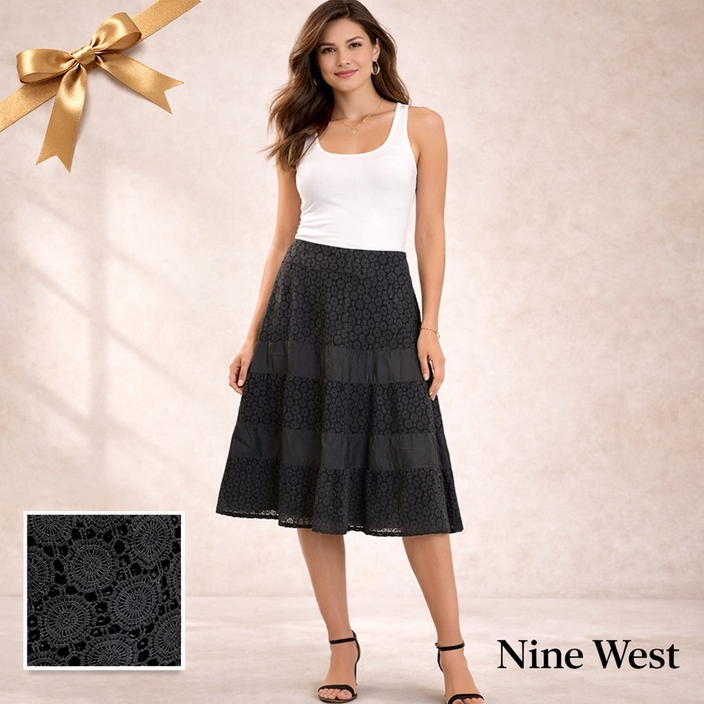 Nine West Skirt Cotton Black Tiered A-line Size  6
